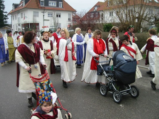 ../Images/2004-02-22-Fasnachtssunntig_046.jpg