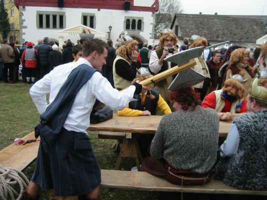 ../Images/2004-02-22-Fasnachtssunntig_075.jpg