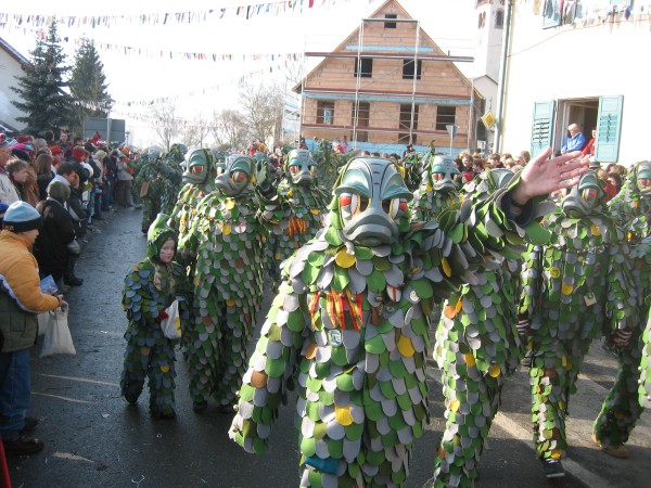 ../Images/2006-02-05_Umzug-Pfohren-Schnuferzunft_038.jpg