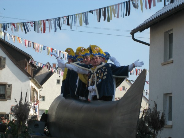 ../Images/2006-02-05_Umzug-Pfohren-Schnuferzunft_041.jpg