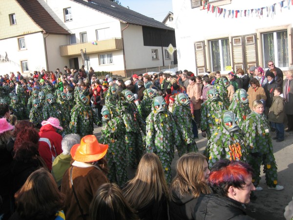 ../Images/2006-02-05_Umzug-Pfohren-Schnuferzunft_043.jpg