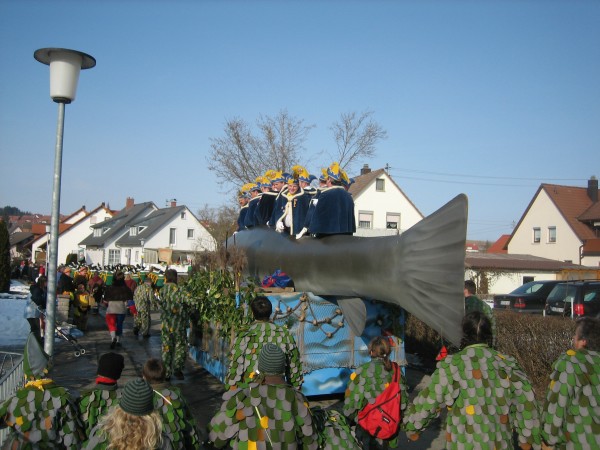../Images/2006-02-05_Umzug-Pfohren-Schnuferzunft_062.jpg