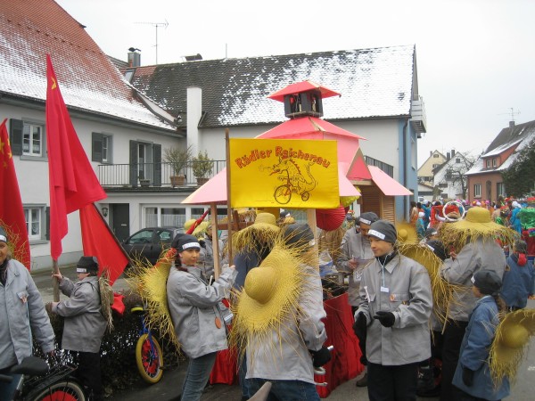 ../Images/2006-02-26_Fasnachts-Motto_026.jpg