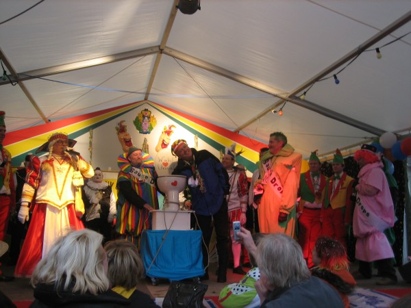 ../Images/2008-02-04_Rosenmontag_066.jpg