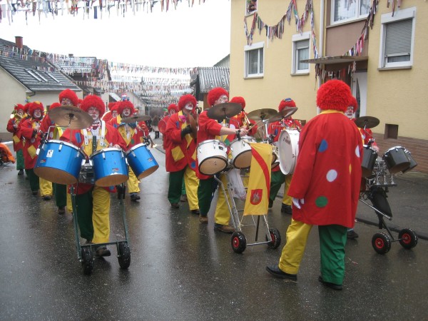 ../Images/2009-02-08_Grundele_Narrentreffen-Allensbach_135.jpg
