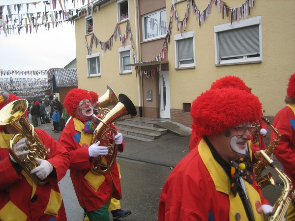 ../Images/2009-02-08_Grundele_Narrentreffen-Allensbach_137.jpg