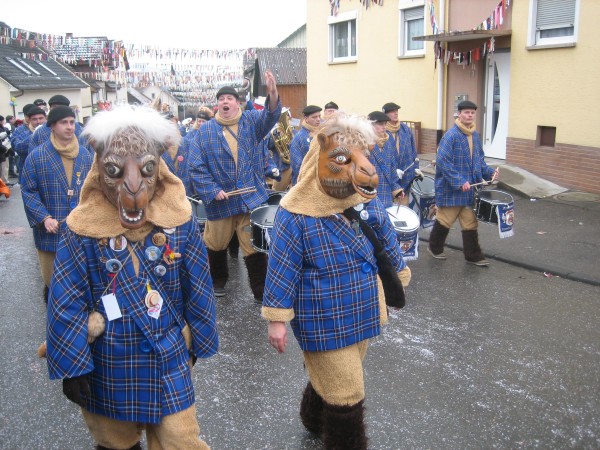 ../Images/2009-02-08_Grundele_Narrentreffen-Allensbach_157.jpg