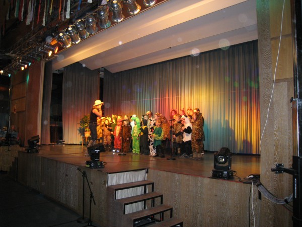 ../Images/2009-01-29-31_Bunter-Abend-Grundele_013.jpg