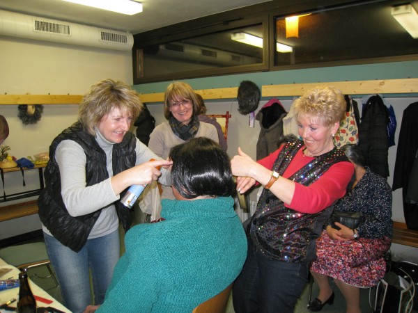 ../Images/2009-01-29-31_Bunter-Abend-Grundele_027.jpg