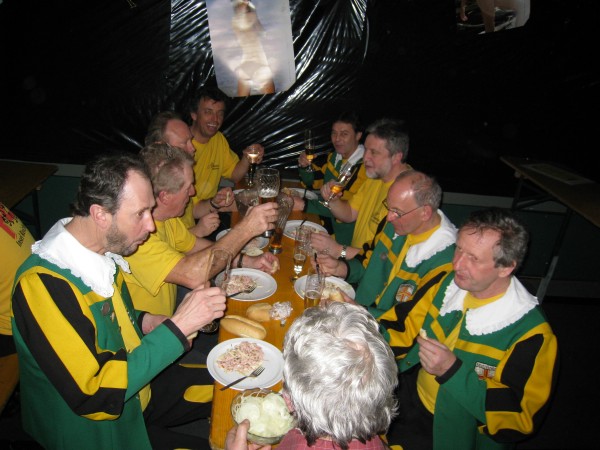../Images/2009-01-29-31_Bunter-Abend-Grundele_080.jpg