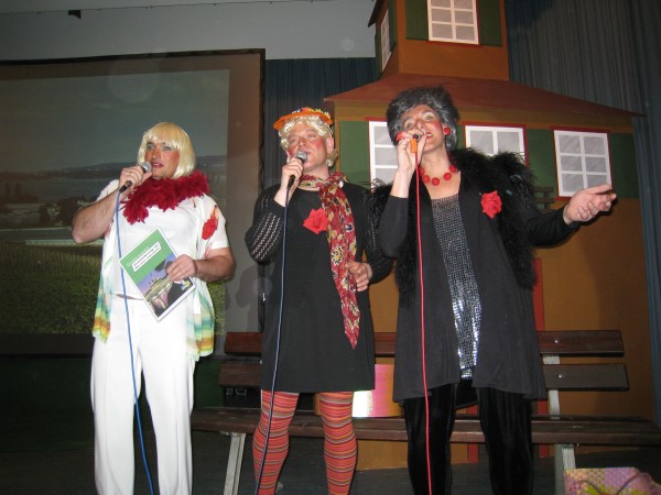 ../Images/2009-01-29-31_Bunter-Abend-Grundele_084.jpg