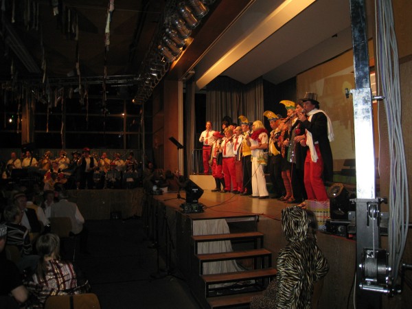 ../Images/2009-01-29-31_Bunter-Abend-Grundele_098.jpg