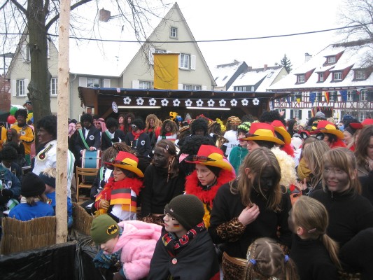 ../Images/2010-02-14_Fasnachtsmotto-Sunntig_118.jpg