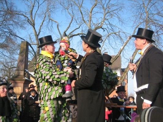 ../Images/2010-02-16_Fasnachts-Dienschtig_034.jpg