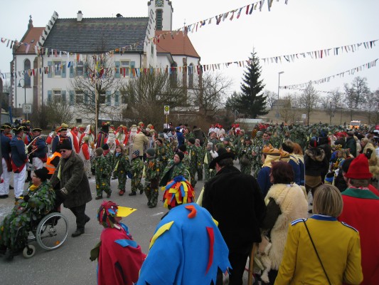 ../Images/2011-01-30_Narrenumzug-Orsingen_025.jpg