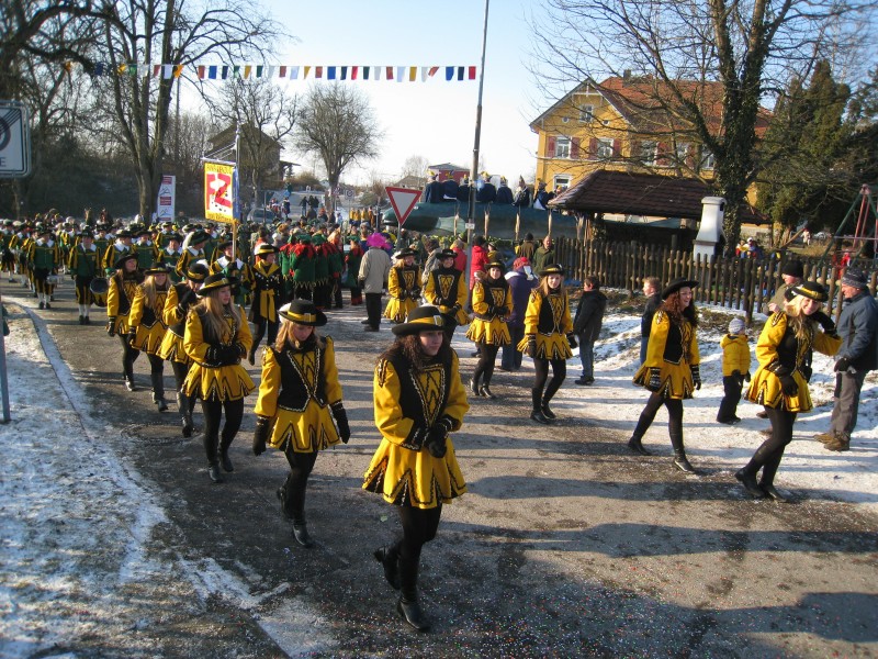 ../Images/2012-02-05_Grundele--Narrentag-Bermatingen_027.jpg