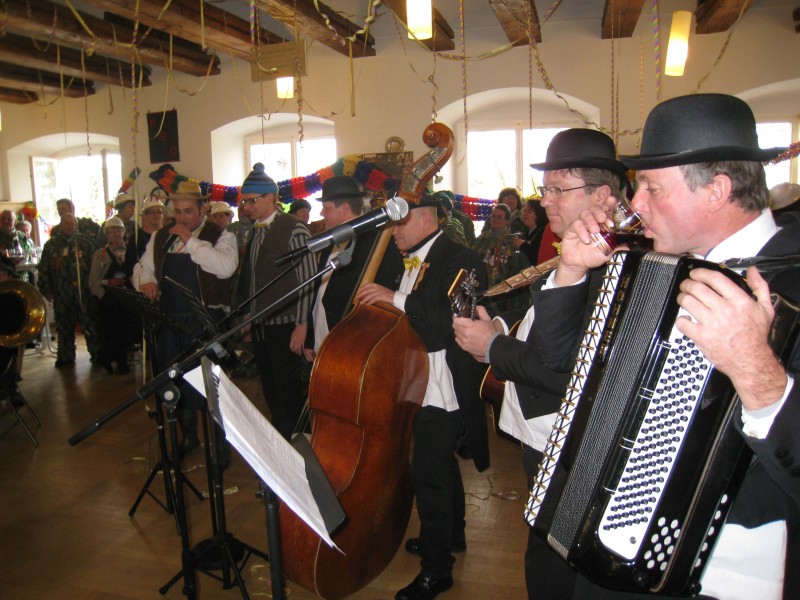 ../Images/2012-02-16_Schmotziger-Dunnstig_149.jpg