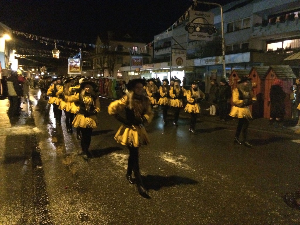 2016-01-16_Grundele-Nachtumzug-Allensbach_001.jpg
