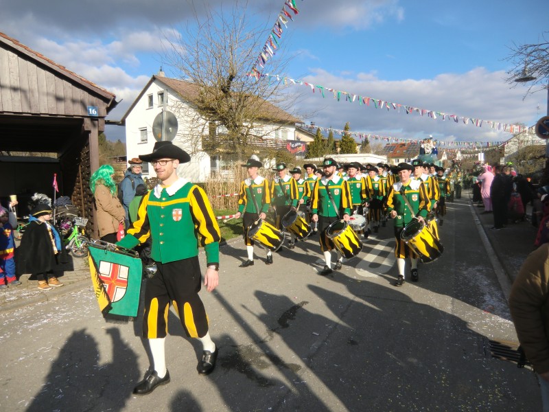 2018-02-04_Seenarrenumzug-Kaltbrunn_016.jpg